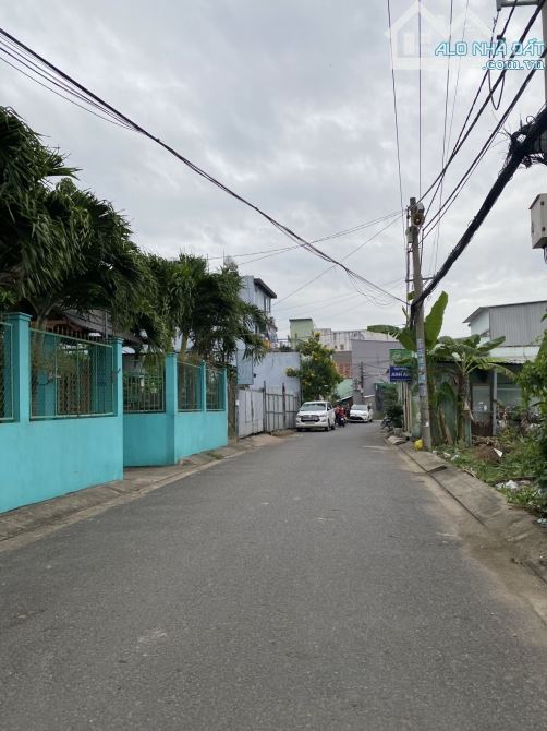 Bán nhà có 11 phòng gần 2 trường đại học không lo nước ngập. - 1