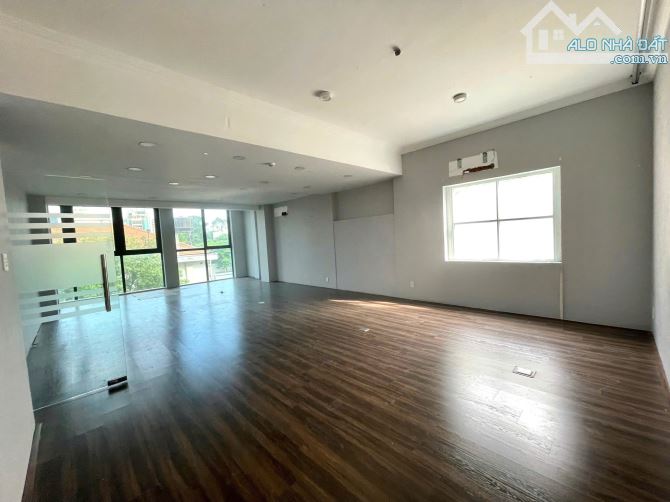 BUILDING GÓC 2 MẶT TIỀN Bình Thạnh , -(5 x 25 ) H 8 LẦU - HĐT 90TR - GIÁ 27 TỶ !!! - 1