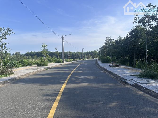 1.1ha có 196m mt đường nhựa vỉa hè cây xanh gần KCN Đất Đỏ - 1