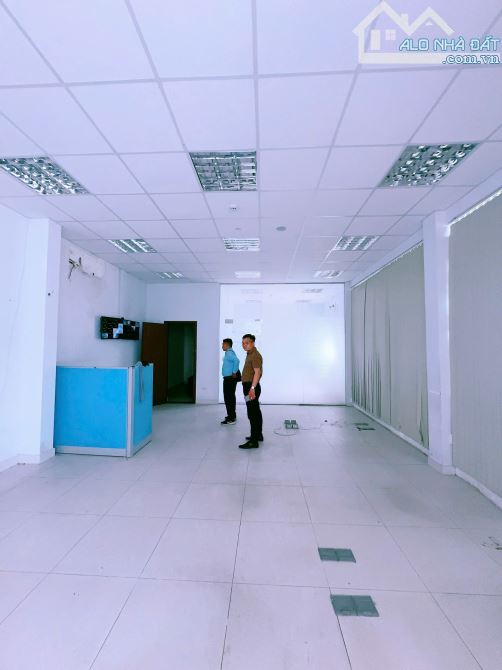 XT431 Cho thuê nhà xưởng khuôn sử dụng gần 1Ha KCN NHƠN TRẠCH - ĐỒNG NAI  👉 Giá thuê hết - 1