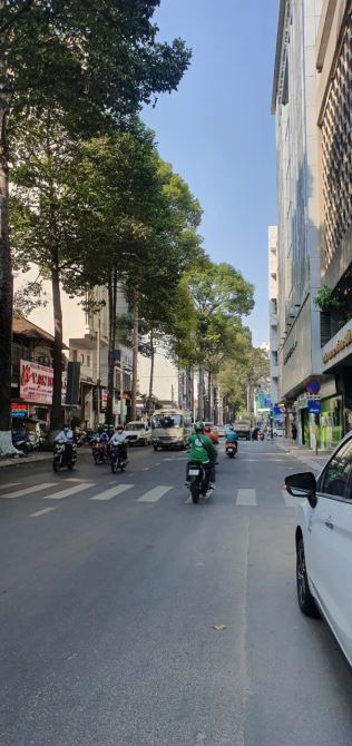 Mặt Tiền Bùi Thị Xuân, Quận 1 - (4.08x16.5m) - 3 Tầng - Giá 44 Tỷ TL - 1