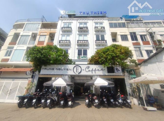 BÁN TOÀ NHÀ SIÊU HIẾM MẶT TIỀN VÕ VĂN KIỆT, QUẬN 1 – VIEW SÔNG – HỢP ĐỒNG THUÊ CAO - 1