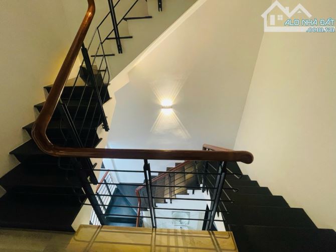 NGÔI NHÀ TÂM HUYẾT NỞ HẬU ĐẸP NHẤT PHỐ HÀN MẶC TỬ QUẬN HẢI CHÂU.  GIÁ CHỈ 6,5TỶ - 1