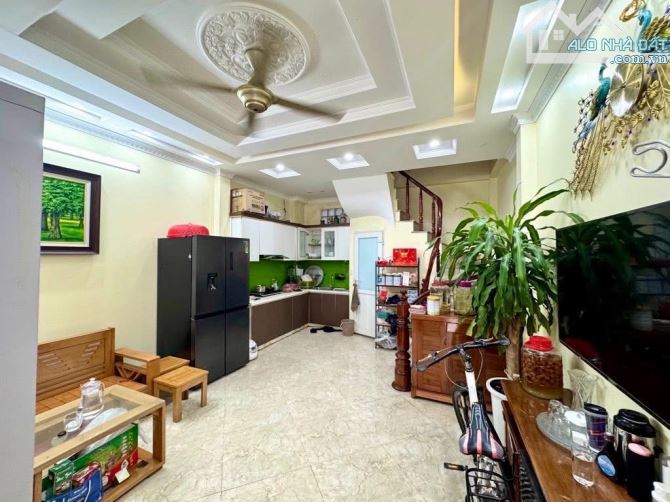 BÁN NHÀ XUÂN ĐỈNH 55M² X 5 TẦNG,DÂN XÂY, NGÕ NÔNG Ô TÔ, 3 BƯỚC RA PHỐ, GIÁ 10.2 TỶ - 1