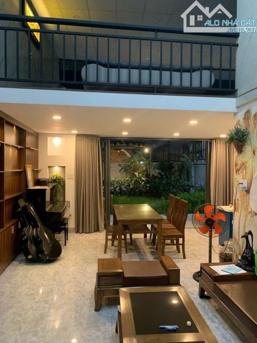 Bán nhà phường 27 Bình Thạnh gần cầu Thanh Đa khu vực víp hẻm 8m dân trí cao. - 1
