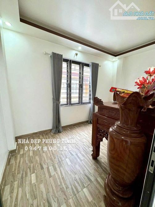 P Tuấn... Nhà 193 Văn Cao DÂN XÂY ĐỘC LẬP Chỉ việc sách vali về ở• OTO đỗ cửa - 1