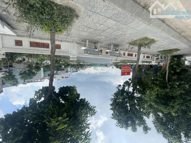 HIẾM BÌA LÀNG OTO THÔNG CẠNH TRƯỜNG HỌC. TẠI KIM CHUNG ĐÔNG ANH - 1
