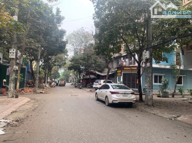 Bán Gấp Đất Hồ Tùng Mậu Lô Góc Vỉa Hè Ô tô tránh Kinh Doanh 100m giá 22.x tỷ - 1