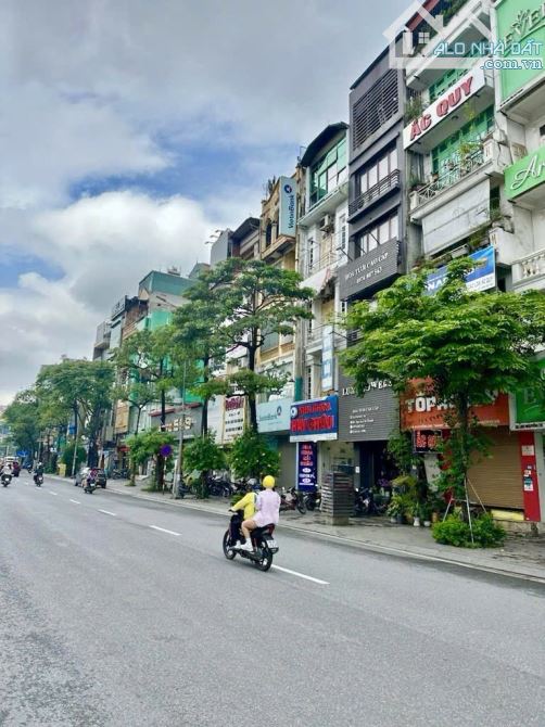 BÁN NHÀ MẶT PHỐ NGUYỄN CHÍ THANH – VỊ TRÍ ĐẮC ĐỊA – KINH DOANH SẦM UẤT – VỈA HÈ RỘNG. - 1