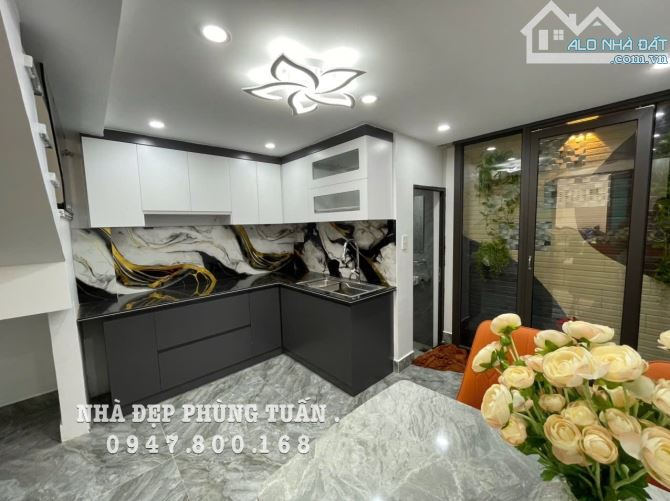 P Tuấn... Chính thức ra mắt Siêu phẩm đẹp long lanh ô tô vào tận cửa tại An Đà - 1