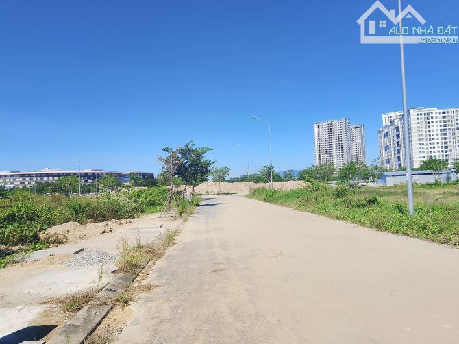 Bán Đất Khu Công Nghệ FPT diện tích 6x18, mặt đường 7,5m, sạch đẹp giá chỉ nhỉnh 6tỷ - 1