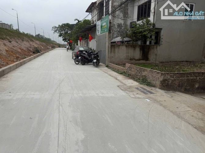 Đông Mỹ, Thanh Trì. DT: 60m, MT:6.4m, lô góc, kinh doanh, oto thông, giá 5.7 tỷ - 1