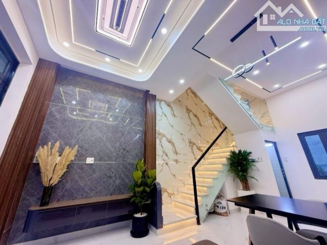 SIÊU HIẾM HƯƠNG LỘ 2 - GIÁP TÂN PHÚ - 42M2 - 4 TẦNG BTCT - GIÁ NHỈNH 4 TỶ - 1