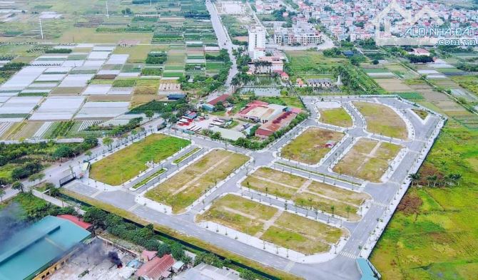Bán 180m2 đất biệt thự tái định cư Đông Nam Cổ Dương - lô 3 mặt tiền - mặt đường đôi 23m - 1