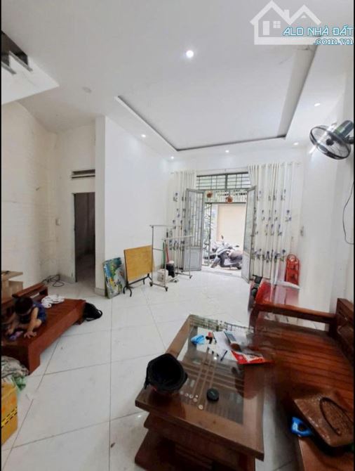 Nhà Mặt Tiền 8m Ngay Bệnh Viện Bình Tân. 58m2, Đường 8m, 4 tỷ 2 còn TL - 1