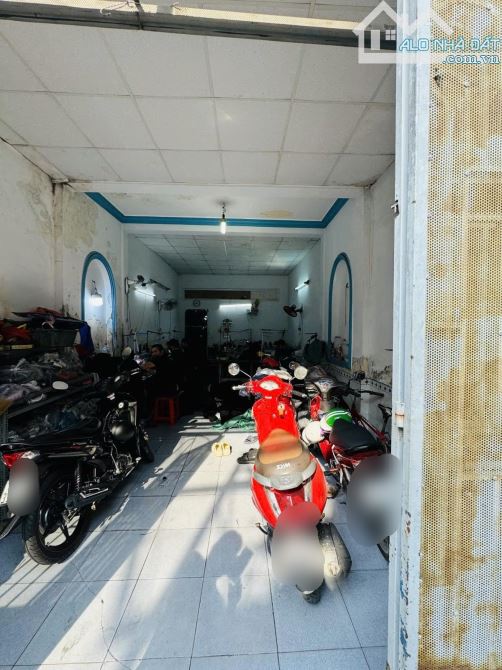 BÁN NHÀ NGUYỄN ẢNH THỦ Q12 - 82M2 ( 4.2M X 20M) - ĐƯỜNG NHỰA 7M THÔNG - HƠN 5 TỶ. - 1