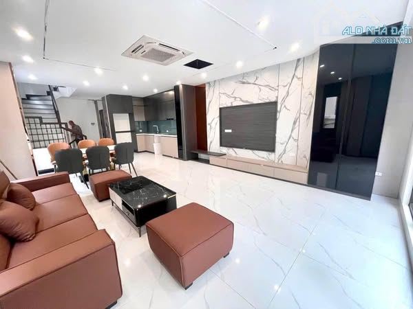 MẶT PHỐ NGỌC THỤY LONG BIÊN 24 TỶ DT 65M MT 5M 7T GARA Ô TÔ NGÕ THÔNG VỈA HÈ RỘNG NHIỀU TI - 1