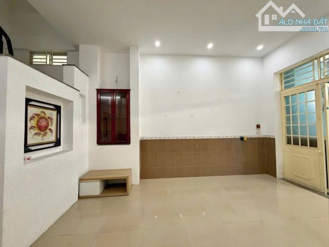 NHÀ 2 TẦNG – KIỆT GẦN 4M TRƯNG NỮ VƯƠNG – 3 MẶT KIỆT THOÁNG - CHỈ 3 TỶ X - 1