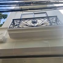 BÁN NHÀ THANG MÁY GẦN HỒ MỚI ĐẸP Ở LUÔN HOÀNG QUỐC VIỆT 46M 6 TẦNG NHỈNH 12 TỶ - 1