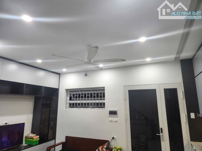 Bán nhà riêng 7,5 tỷ, 40 m2, view đẹp tại Nguyễn Lương Bằng, Ô Chợ Dừa, Đống Đa, Hà Nội - 1