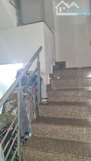 Bán nhà đẹp, giá rẻ Bình Tân - Hẻm xe hơi 5m thông Hương Lộ 2 - Chỉ nhỉnh 5 tỷ - 228 - 1