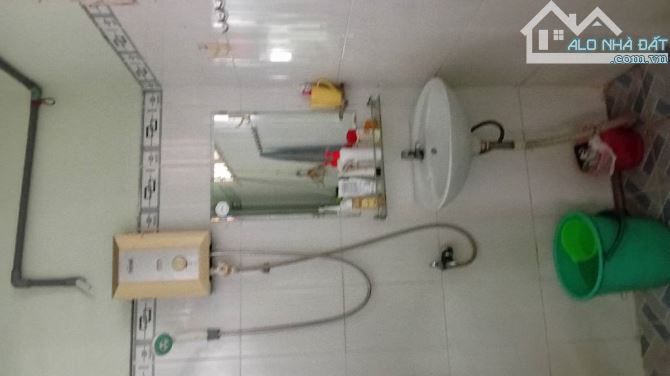 BÁN NHÀ 102M2, 2 TẦNG, LẠC LONG QUÂN, TÂN BÌNH giảm còn 7 tỷ 18 - 3