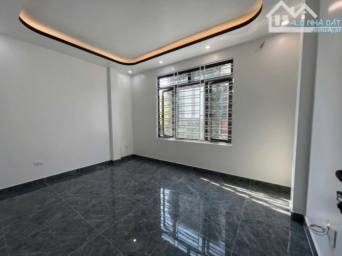 DUY NHẤT CĂN nhà 3,5 tầng  Sở Dầu-Hồng Bàng giá siêu hấp dẫn chỉ 3,x tỷ - 1