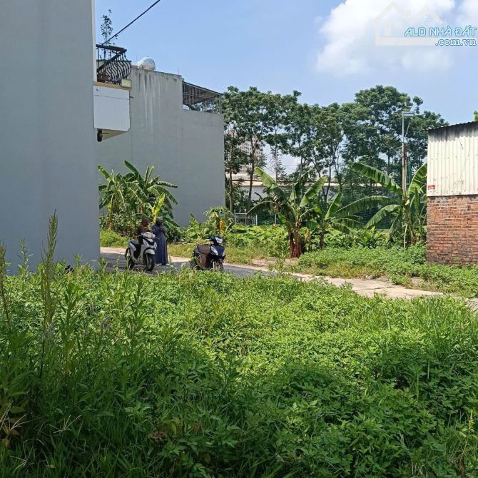 Cực hiếm bán Lô đất đấu giá Đẹp , Ngay QL6 Biên Giang, Hà Đông , 60M², mt 5m giá đầu tư - 1