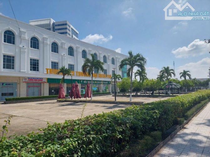 Cho thuê mặt bằng kinh doanh đường Nguyễn Thị Định sát bên KĐT Hưng Phú - 1