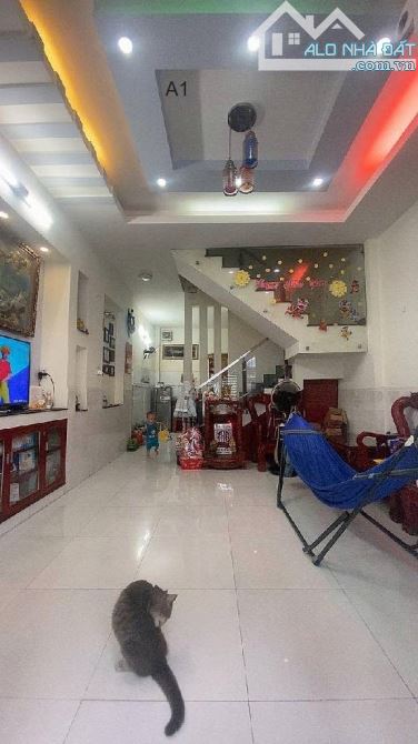Bán nhà đẹp khu dân cư An Sương Quận 12, DT 52m2, 2 tầng chỉ 4,25 tỷ - 1
