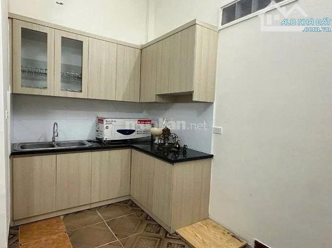 Cho thuê nhà phố Thụy khuê, DT 35m2 x 4 tầng, 4 phòng ngủ, giá 12 triệu/ tháng - 1