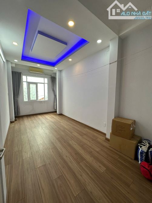 BÁN NHÀ 5PN – 2 MẶT TIỀN – NGUYỄN BIỂU Q5 -46,4m2 - GIÁ 9TỶ800 thương lượng - 1