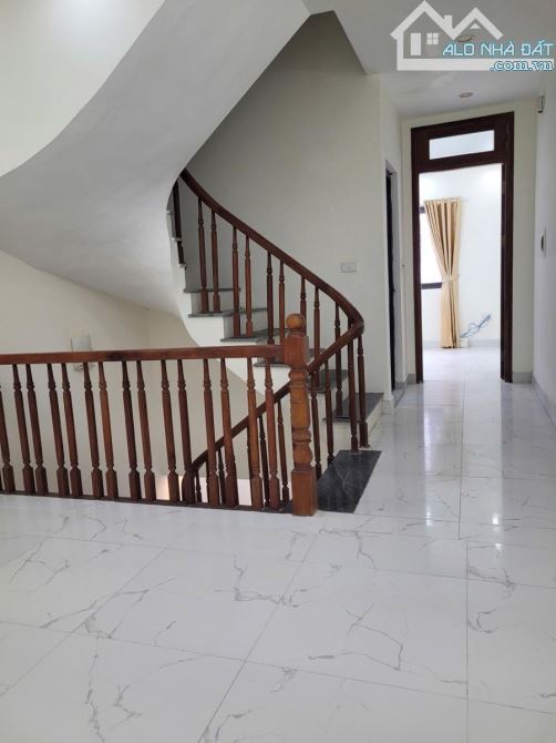 Bán nhà đẹp gần ga la khê cố  giá cực tốt - 1