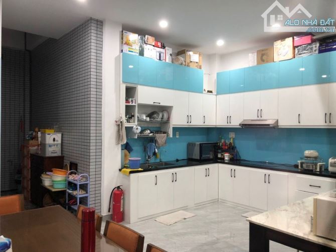 Siêu phẩm xe hơi ngủ nhà đường Tăng Bạt Hổ, 6x13m, Giá 12.2 thương lượng - 1