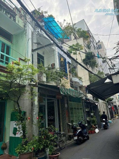 💥KHU PHAN XÍCH LONG NỔI TIẾNG Ở PHÚ NHUẬN - 63M2 - 2 TẦNG - HẺM NHỰA 5M - SÁT MẶT TIỀN - 1