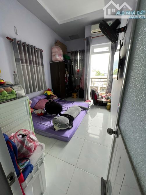 💥Bán nhà hẻm 840 Hương Lộ 2, Bình Tân, xe hơi đậu trước nhà 3 tầng đúc 2ty3 bớt lộc - 1