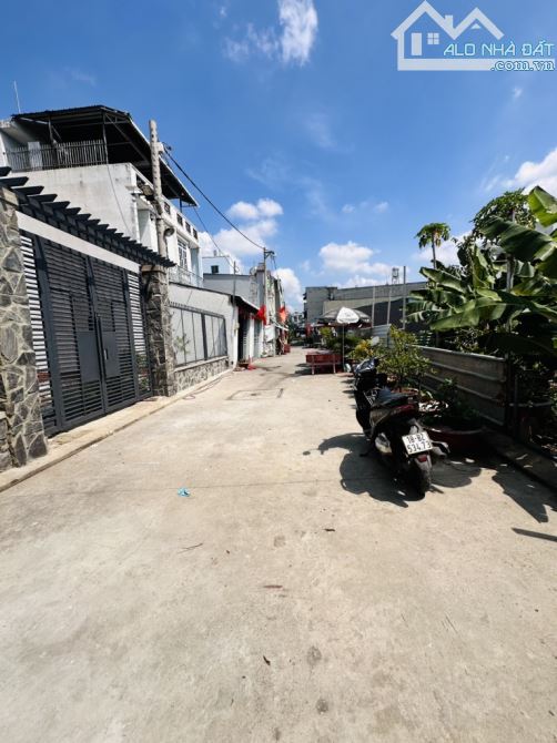 🔥🔥Đất FULL THỔ sát CHỢ CẦU ĐỒNG - Thạnh lộc 29 , Quận 12- DT 4.8x18 - HXH - 💰4.3 tỷ - 1