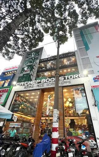 Cho Thuê Tòa Nhà 10x20m đường Nguyễn Thị Minh Khai quận 1 - 1
