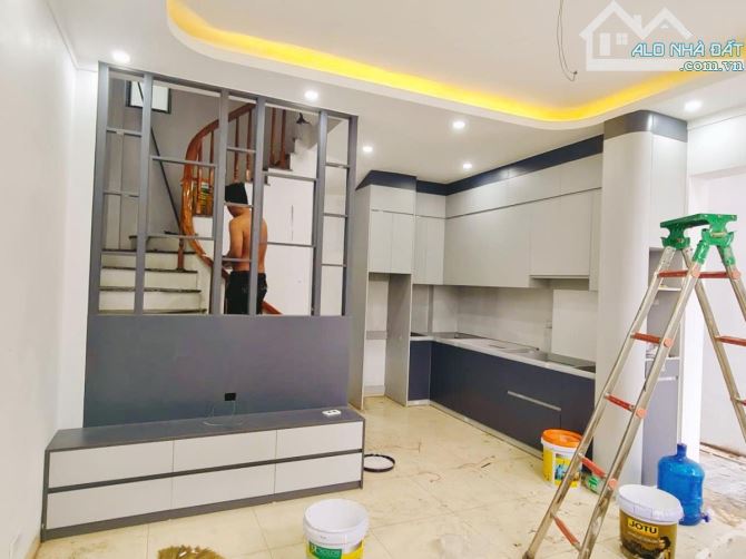 Bán nhà lô góc 4T Dương Nội, ô tô đỗ cổng ,gần Aeon Mall - 1