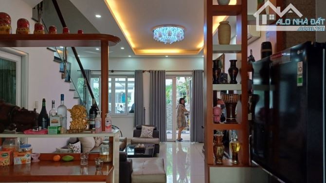 NHÀ 4 TẦNG KHANG ĐIỀN – VIEW HỒ BƠI – GIÁ CỰC TỐT - 1