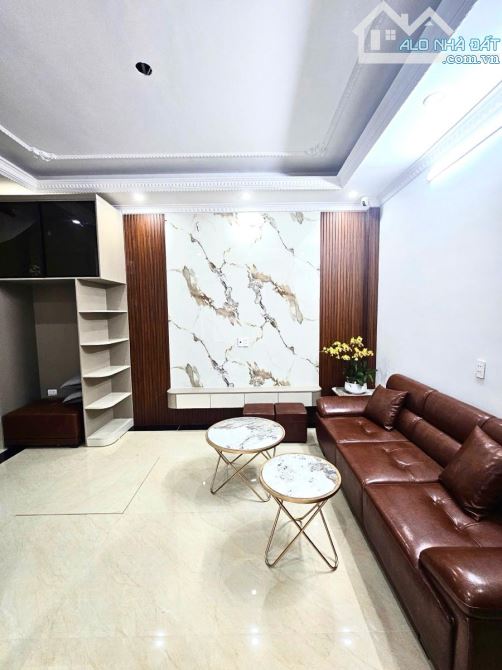 Bán nhà Lê Thanh Nghị,50m ra ô tô, nhà mới full nội thất - 1