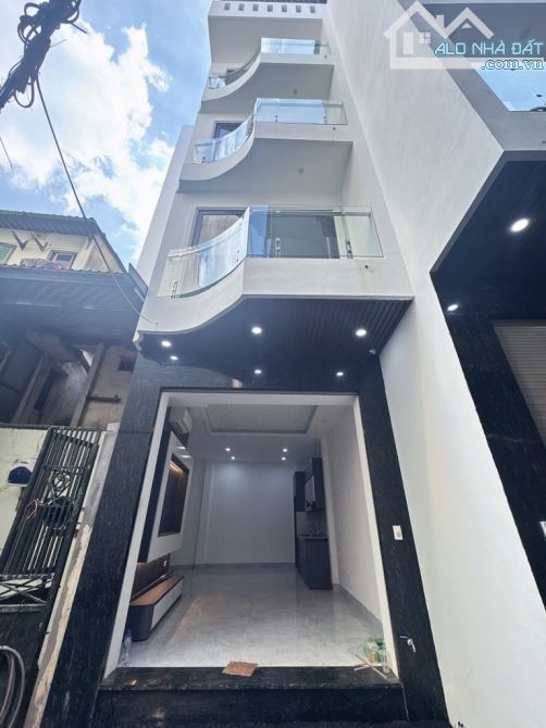 BÁN NHÀ NGỌC LÂM- DT 40M2- 5 TẦNG- Ô TÔ QUA CỬA- CHỈ 7 TỶ- CỰC HIẾM! - 1