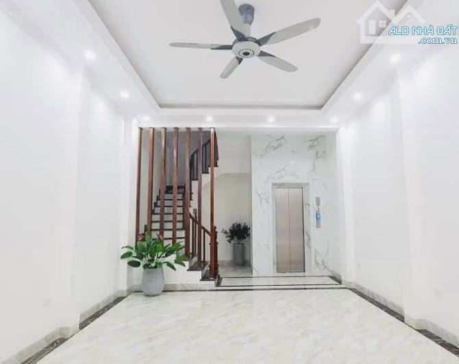 Siêu đẹp - Yên Hoà, Cầu Giấy - 35m2 x 6Tầng thang máy - ngõ rộng - nhà mới - giá 9.3 tỷ. - 1