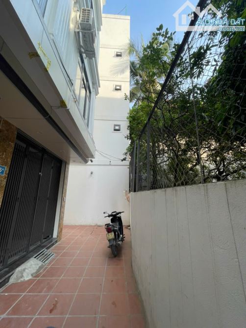 NHÀ NGUYỄN ĐẠO AN - PHÚ DIỄN - NGÕ THOÁNG RỘNG - DT: 42M2, 5 TẦNG, MT 3.3M - 8.6 TỶ - 1