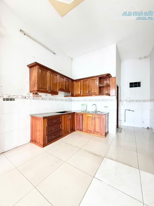 📣📣NHÀ 2 TẦNG 👉105M2👉NGANG 7 MÉT - MẶT TIỀN ĐƯỜNG NHỰA GẦN ĐẶNG THÚC VỊNH- CHỈ 4.38 TỶ - 1