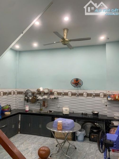 🔥NHÀ ĐẸP Ở NGAY NGANG GẦN 5M ĐƯỜNG TÂN XUÂN 3 HÓC MÔN.DT 60M2 2TẦNG GIÁ 3,350TỶ - 1