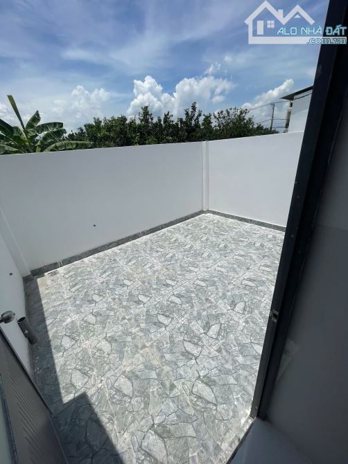 HẠ GIÁ 100 TRIỆU BÁN GẤP CĂN NHÀ  KHU VỰC TÂN UYÊN -UYÊN HƯNG ĐỂ GIA ĐÌNH VỀ QUÊ - 1
