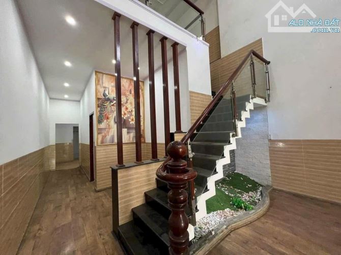 Nhà 1TTL P. Tam Hiệp, gần nhà hàng Cát Tường, đường oto thông chỉ 3tỷ750 - 1