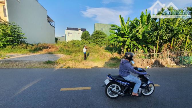 Bán đất mặt tiền Đặng Thùy Trâm, La Hà Sát trường học, 2 mặt thoáng, tiện kinh doanh - 1