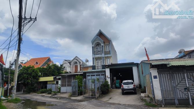 Bán Xưởng 700M2 Thổ cư 80m.  Đường 10m Thạnh xuân Q12 nhỉnh 10 tỷ - 1